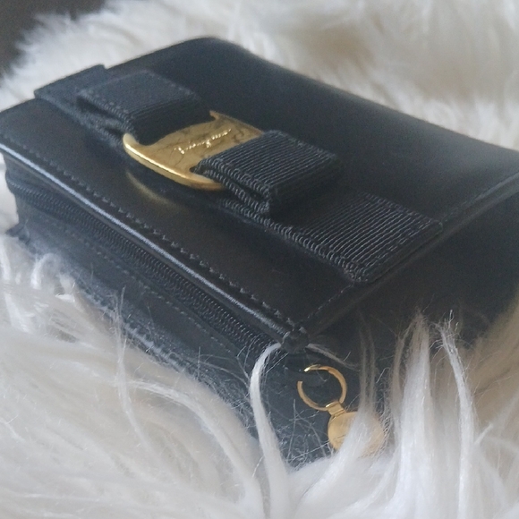 Salvatore Ferragamo Black Leather Key & Card Holder - Picture 9 of 10